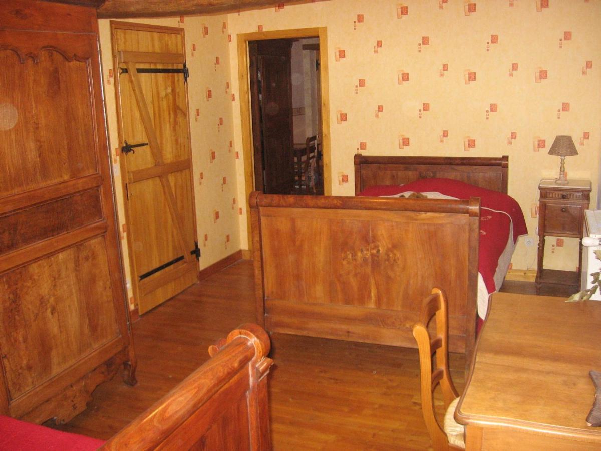 Bed and Breakfast La Ferme De Magnantru Perigne Exteriér fotografie